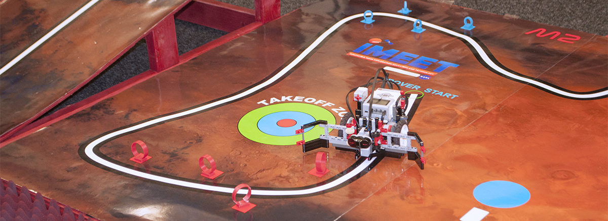 Student Designed Mars Rover Starts the IMEET Course