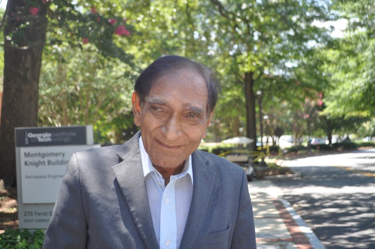 Photo of Prof. Hanagud